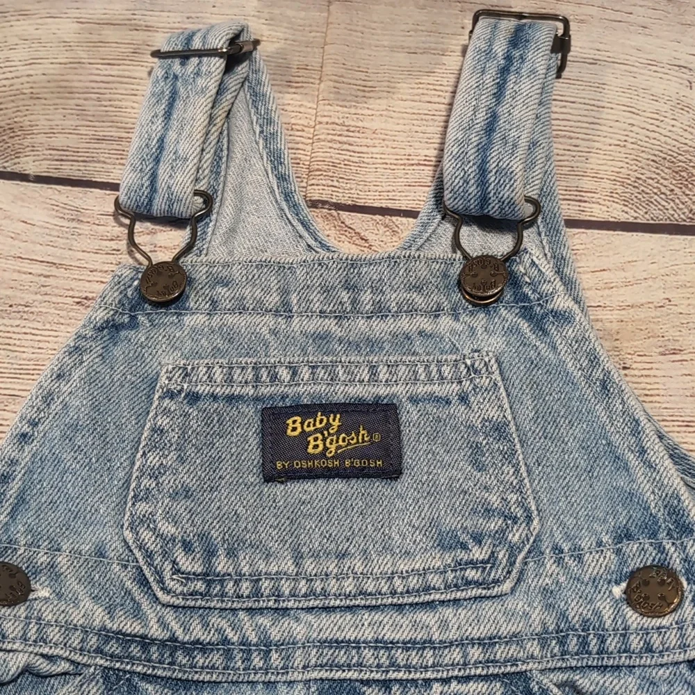 Oshkosh B'gosh Vestbak Vintage  Light Blue Denim Shortalls Size 12 Months